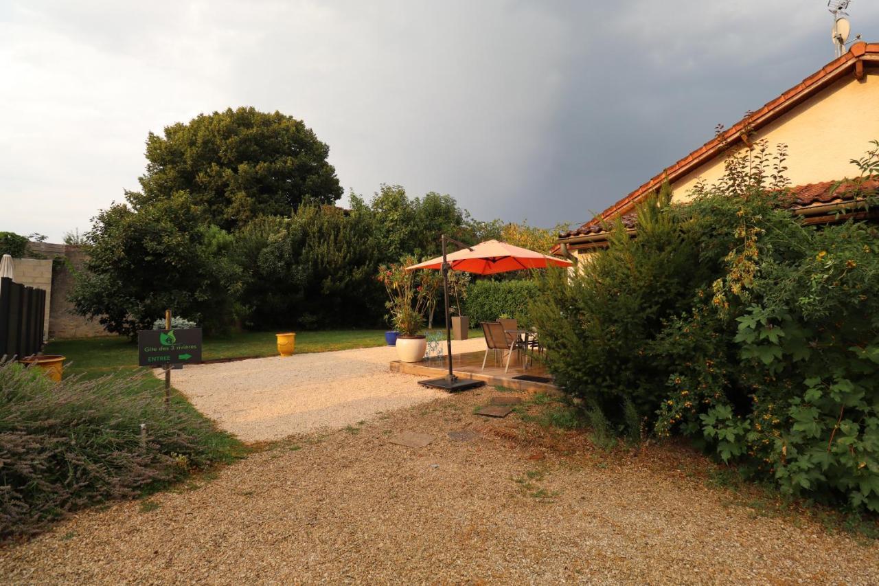 Gite Des 3 Rivieres Longeault Exterior foto